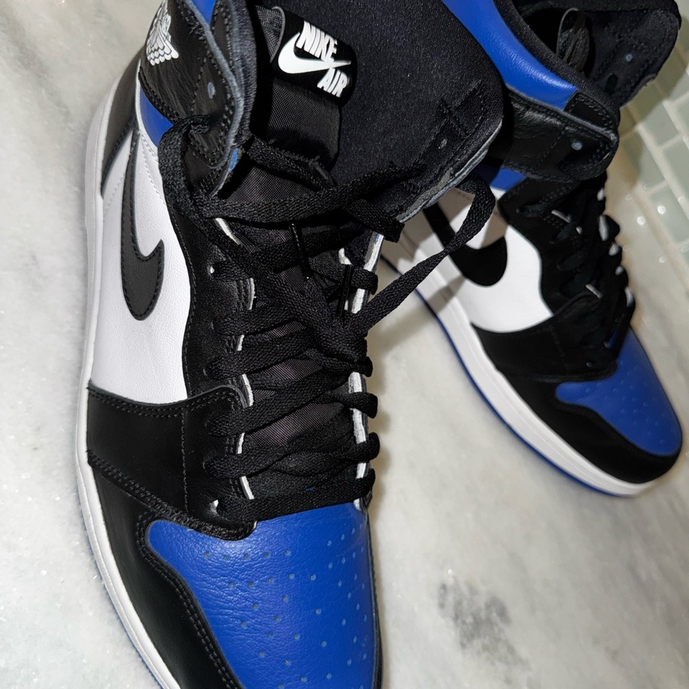 Nike Air Jordan 1 High OG Royal Toe